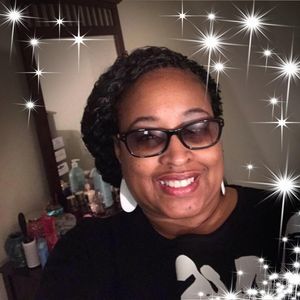 Meet your Posher, Cecelia